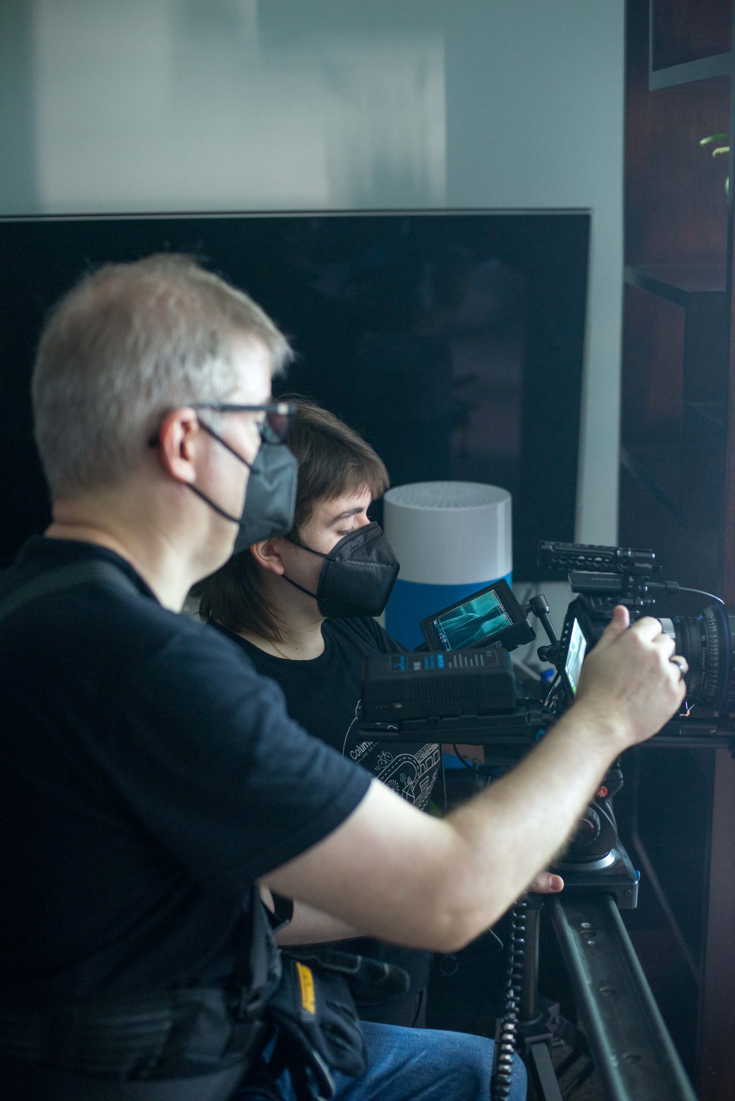 David Tarleton at the camera on the set of Gray Area